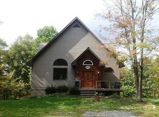 150 Hill Rd, Leechburg, PA 15656