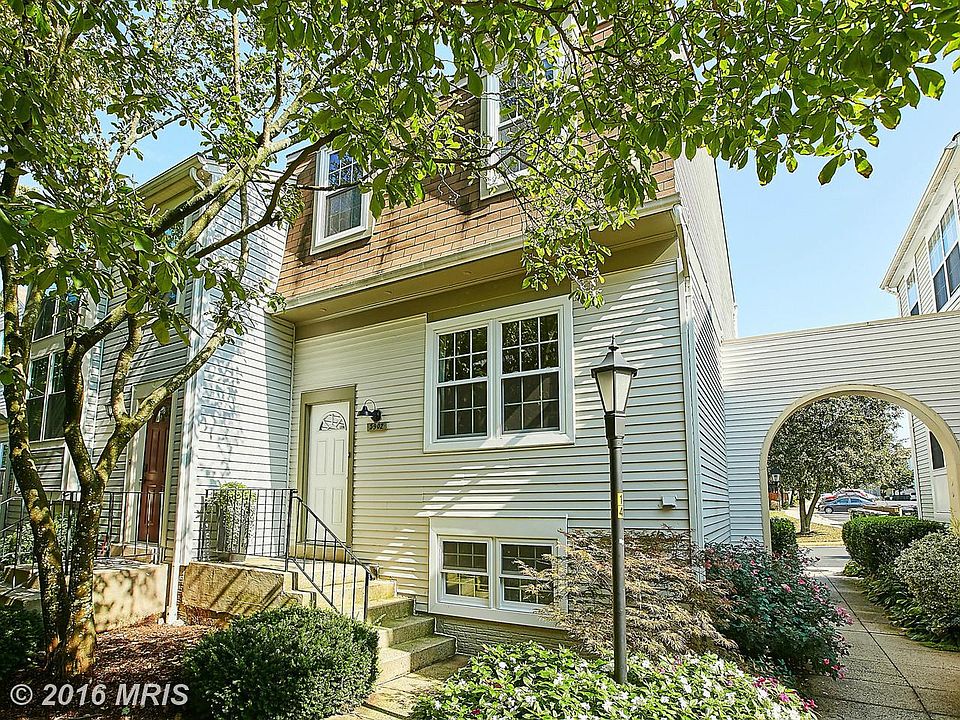 1st image of 5902 Bridgetown Ct #54