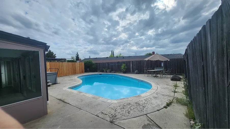 3225 Napier Dr — Photo 3