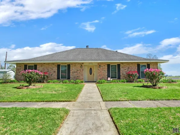 25393 Fenner St, Plaquemine, LA 70764