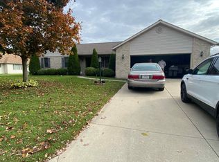 57506 Raven Hill Dr, South Bend, IN