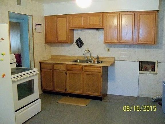 5th image of 4755 Vanguard Ave