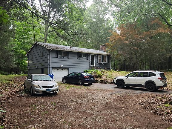 5th image of 206 Cedar Swamp Rd