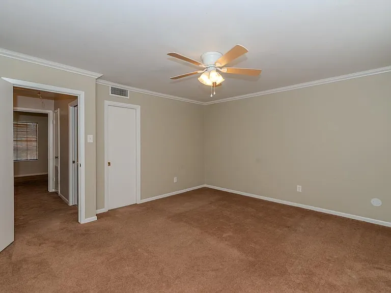 6130 Afton Ln — Photo 14