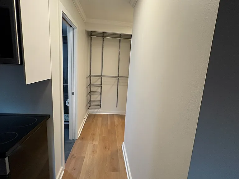 1816 New Hampshire Ave NW #503 — Photo 3