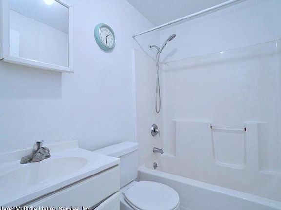 2nd image of 375 Seaview Ave #1F