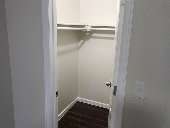 4th image of 18920 E Montana Dr