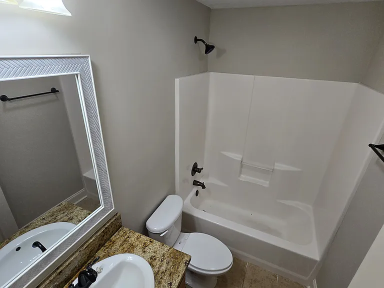 1419 Allies Ct — Photo 2