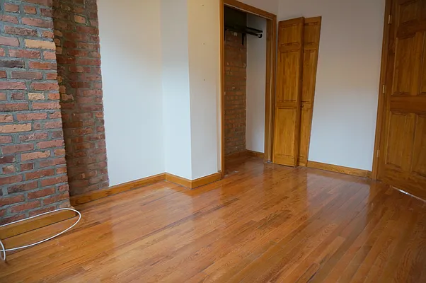 Rented by Compass | media 12