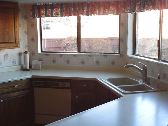 4th image of 2735 S Escalante Dr