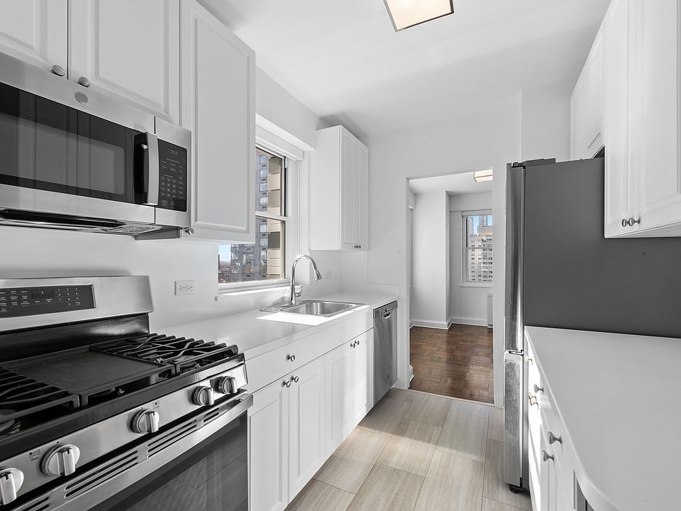 1st image of 215 E 68th St APT 10E