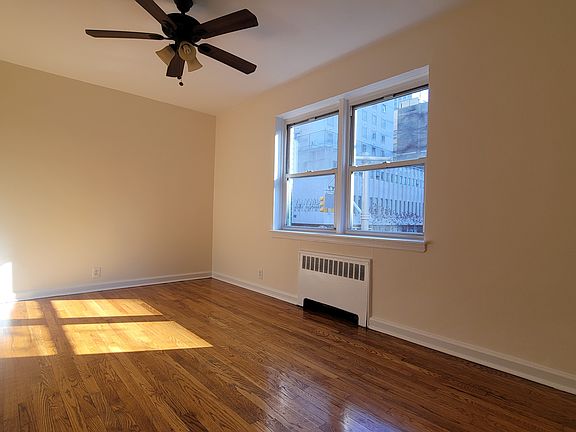 2nd image of 1378 Lexington Ave #2E