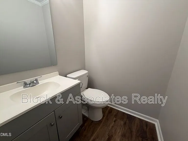 5551 Hamstead Crossing Dr — Photo 6