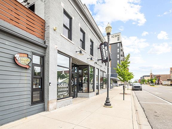 2nd image of 510 N Main St #510