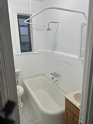 5th image of 2315 Cropsey Ave APT B3