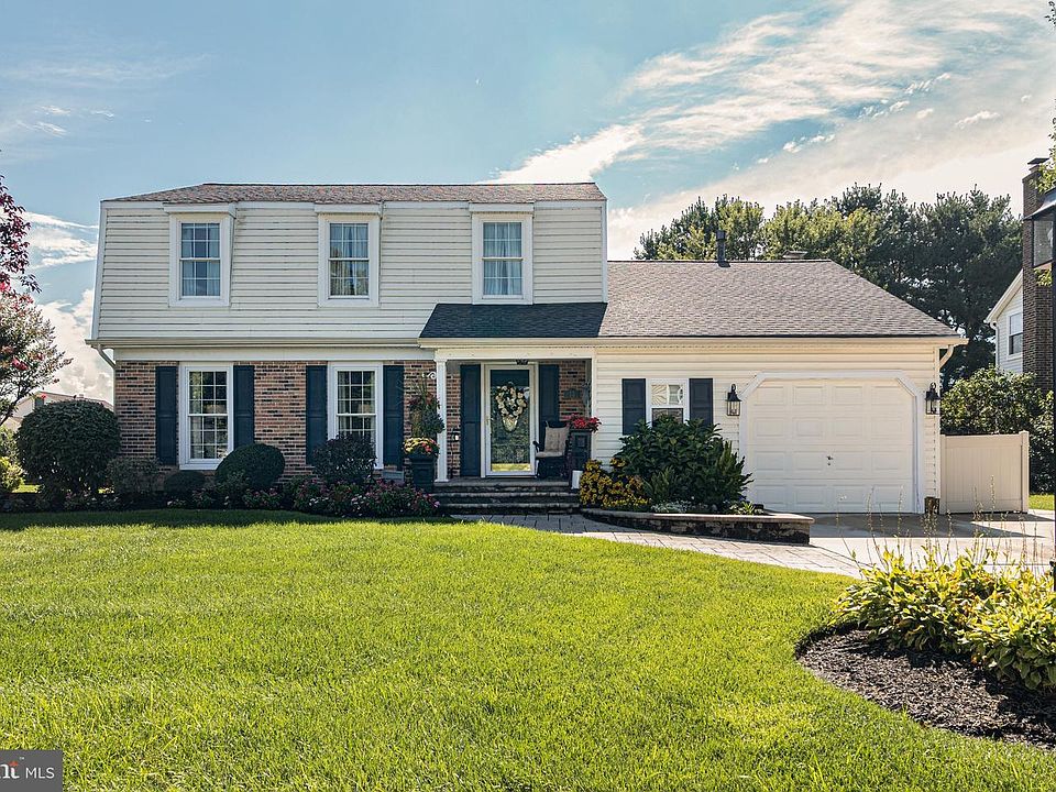 1st image of 13 Juniper Rd