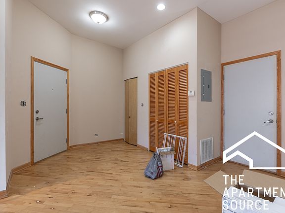 4th image of 7046 N Paulina St #3
