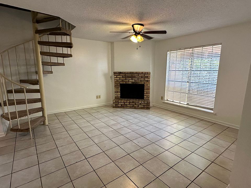1st image of 111 Shekel Dr APT D