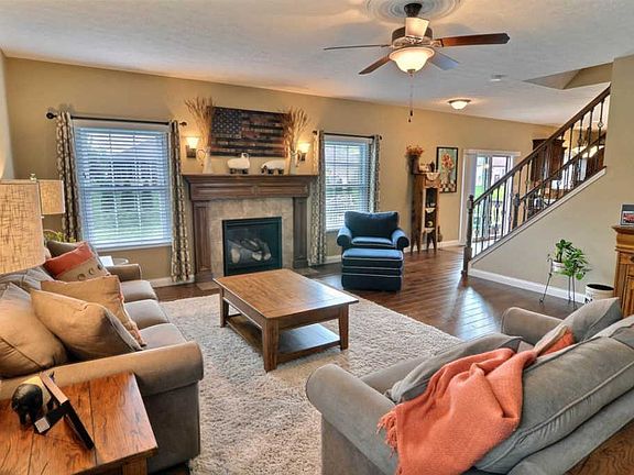 5th image of 5211 Grapevine Dr