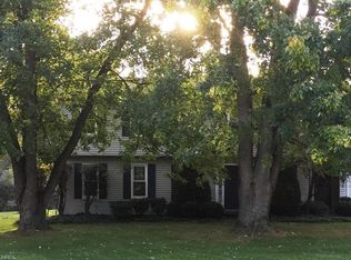 150 Walnut Dr, Medina, OH 44256