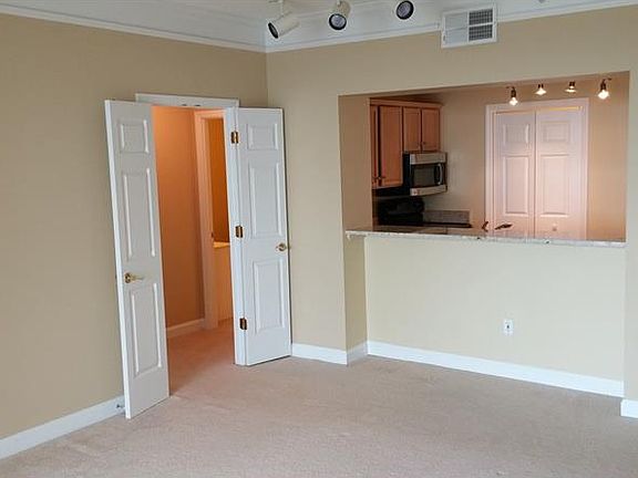 2nd image of 345 Bayshore Blvd APT 1505