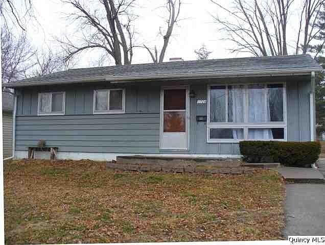 Home for Sale in Quincy, IL $75,000