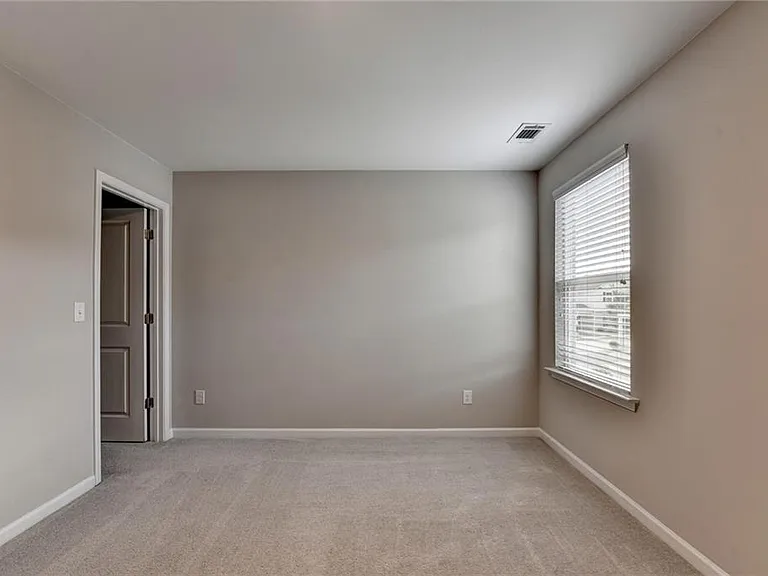 4335 Magpie Dr — Photo 48