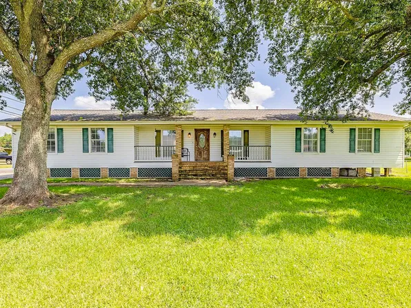 100 Farmer Ln, Thibodaux, LA 70301