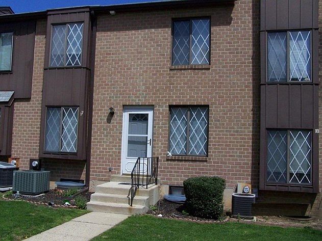 1st image of 5200 Hilltop Dr