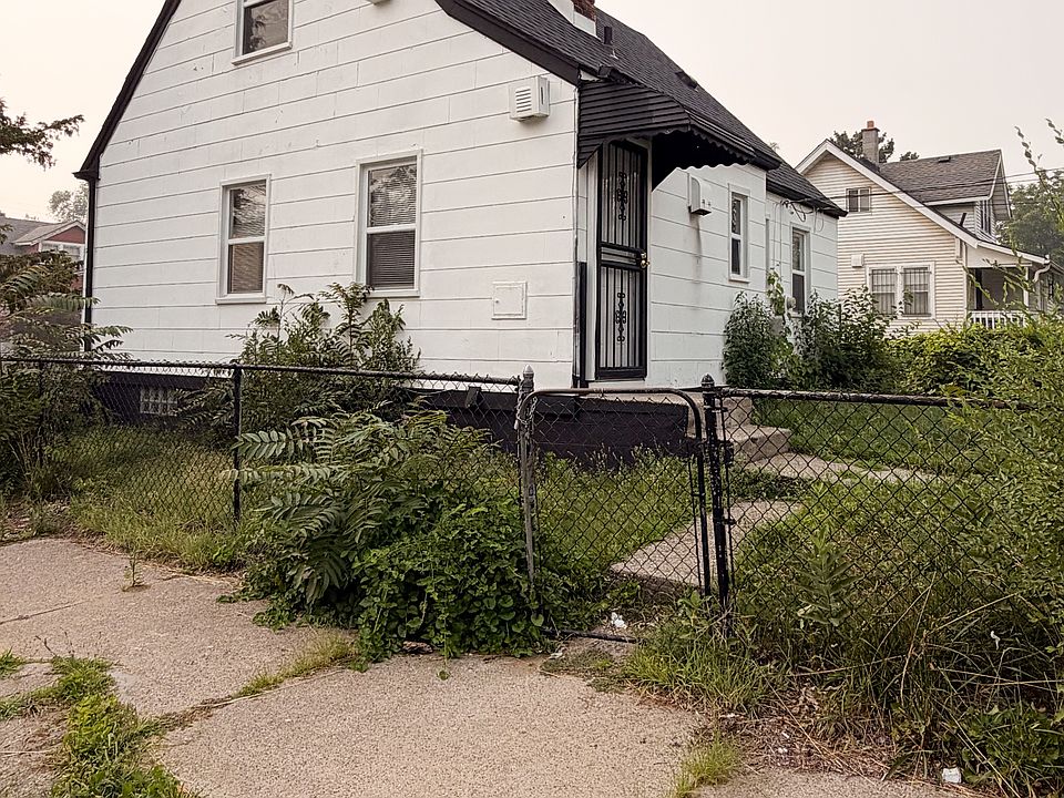 20400 Monica St, photo 2