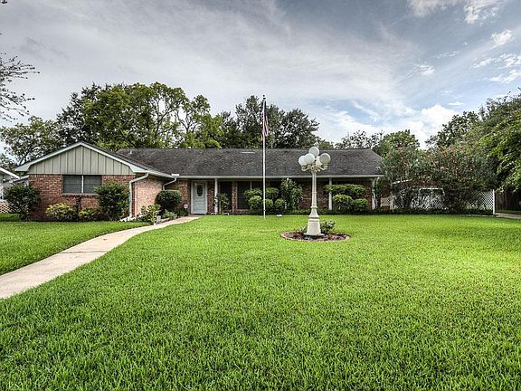 4th image of 5007 Fairway Dr