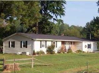 451 150 S W, Washington, IN 47501