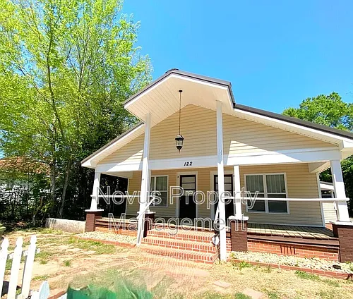 122 Mandeville Ave #A Photo 1
