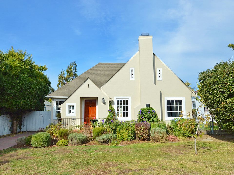 1st image of 680 Broadmoor Blvd