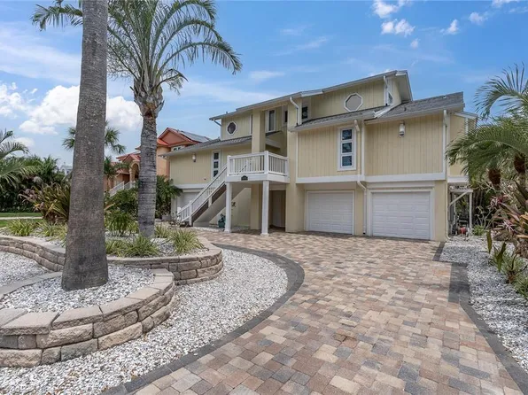 633 Soundview Dr, Palm Harbor, FL 34683