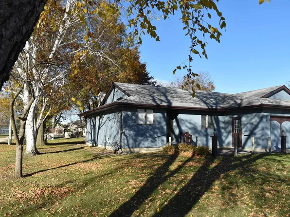 705 W 4th St, Saint Ansgar, IA 50472