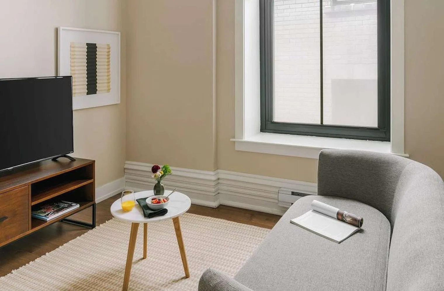 1 bed, 1.0 bath, 398 sqft, $6,235 — Photo 2