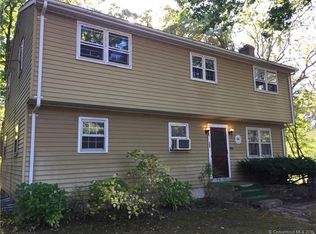 31 Circle Ave, Plainville, CT 06062