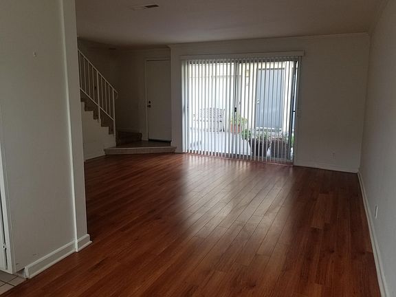 5th image of 12835 Kling St