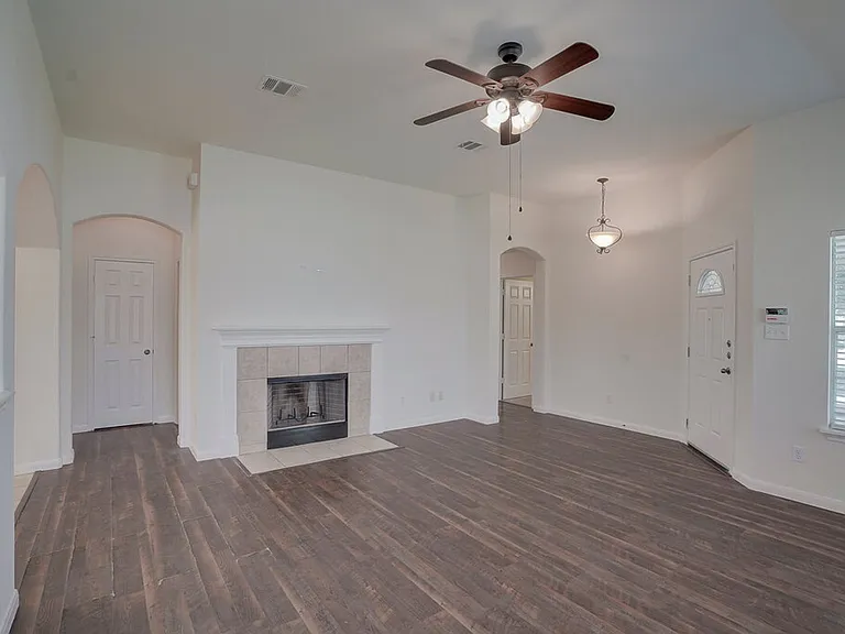 311 Gainer Dr — Photo 9