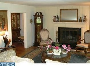 1047 Tenby Rd, Berwyn, PA 19312