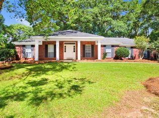 3380 Sunchase Ct, Mobile, AL 36695