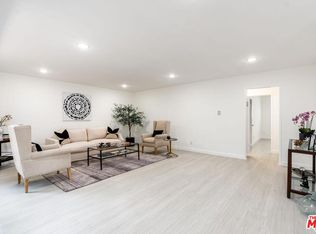 943 9th St APT 4, Santa Monica, CA 90403