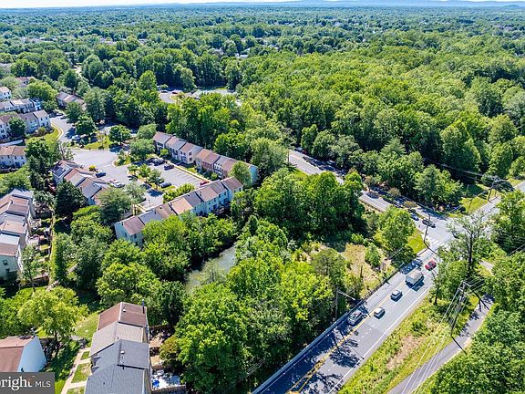 4th image of 14201 Braddock Rd