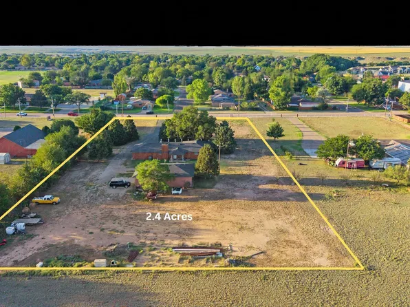 1309 E 16th St, Dalhart, TX 79022