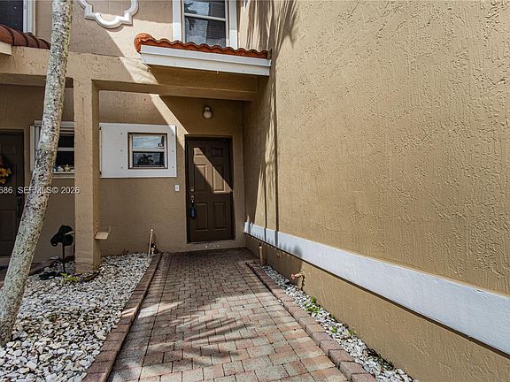 2nd image of 5541 NW 90th Ter