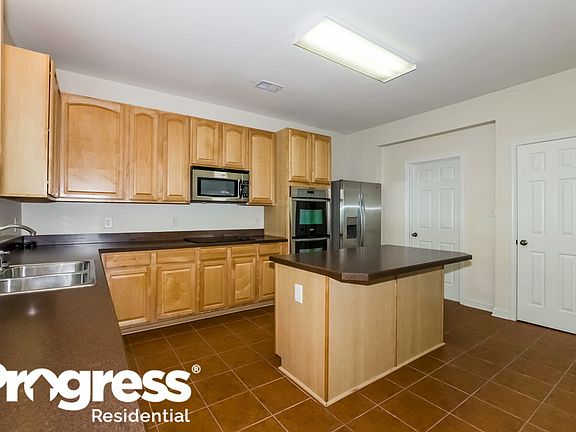 5th image of 1122 Jade Glen Dr