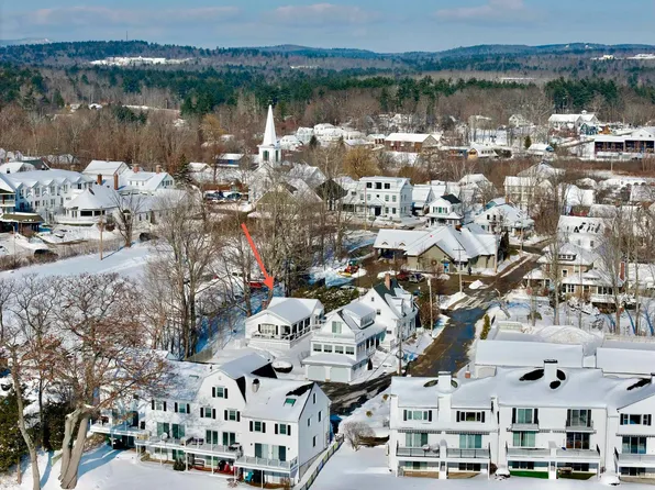 33 Endicott Street #7, Wolfeboro, NH 03894