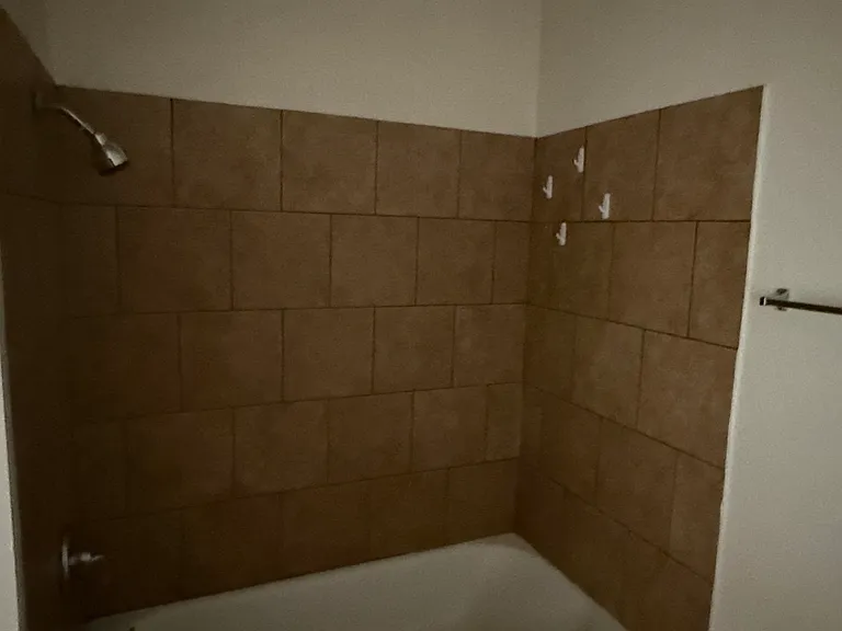 1341 Barstow Rd #D — Photo 3