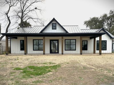 747 N Getty St, Uvalde, TX, 78801